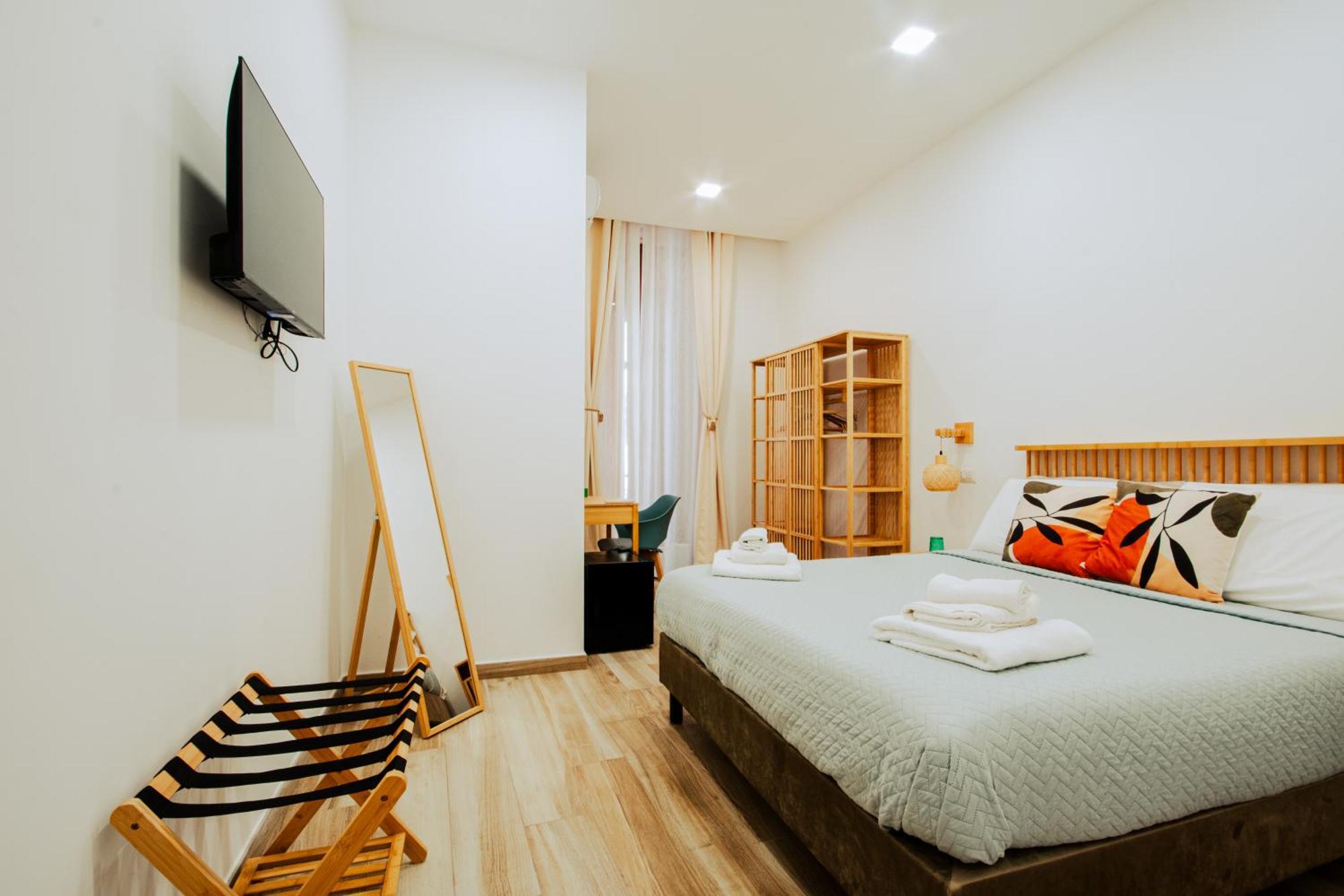B&B Lara'S Home By I Borbone เนเปิลส์ ภายนอก รูปภาพ